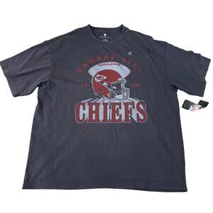 AMERICAN EAGLE Men's AE Boxy NFL Kansas City Chiefs Graphic T-Shirt Size L